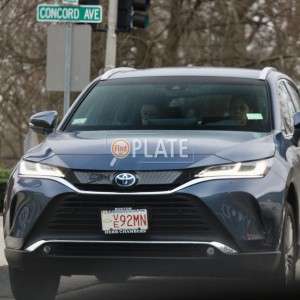 VE92MN MA License Plate