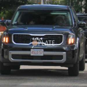4SLD57 MA License Plate