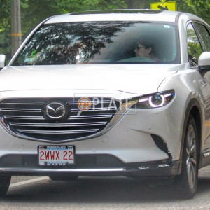 2WWX22 MA License Plate