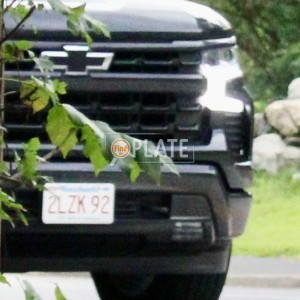 2LZK92 MA License Plate