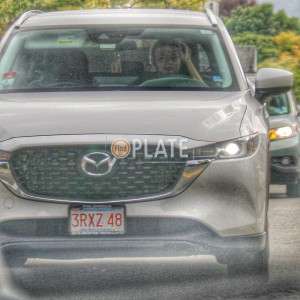 3RXZ48 MA License Plate