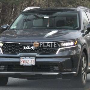 2WGZ33 MA License Plate