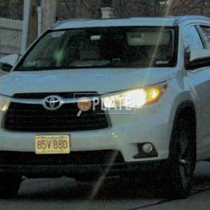 85V880 MA License Plate