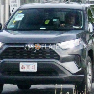 4WDD41 MA License Plate