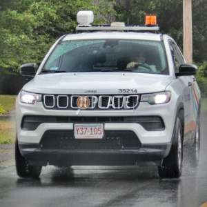 Y37105 MA License Plate