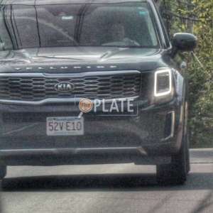 52VE10 MA License Plate