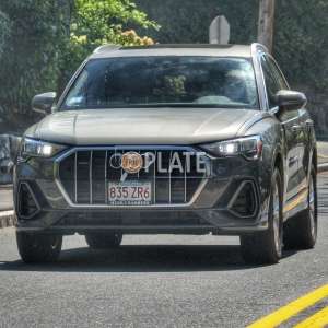 835ZR6 MA License Plate