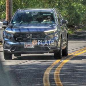 Female Driver of 5AXK57 Weaved and Sped on Page Rd in Bedford MA 