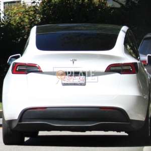 4SPP34 MA License Plate