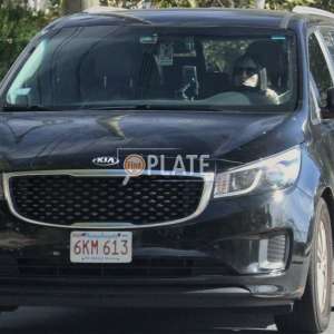 6KM613 MA License Plate