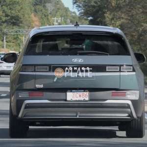 VECW86 MA License Plate