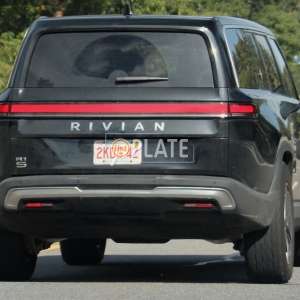 2KDG42 MA License Plate