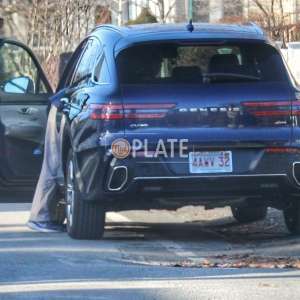 4AWV32 MA License Plate