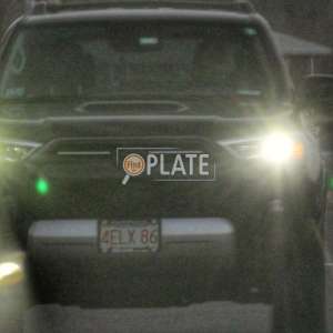 4ELX86 MA License Plate