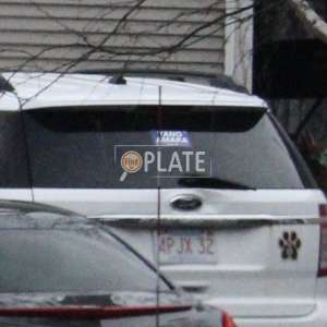 4PJX32 MA License Plate