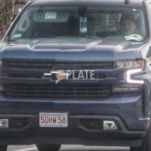 5DHW58 MA License Plate