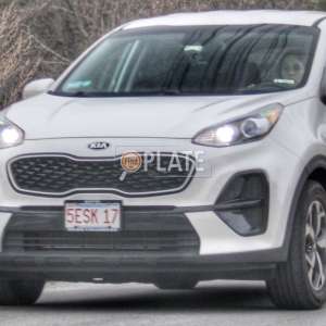 5ESK17 MA License Plate