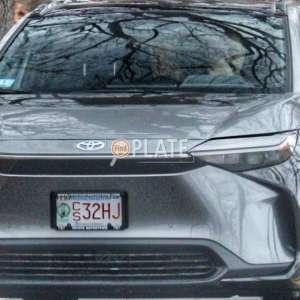 CS32HJ MA License Plate