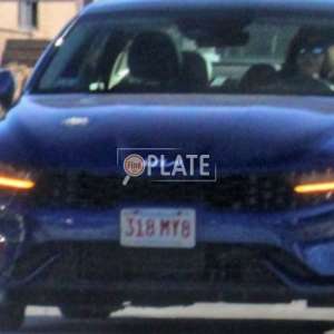 318MY8 MA License Plate