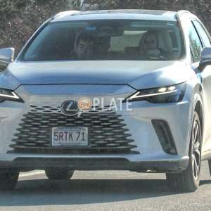 5RTK71 MA License Plate