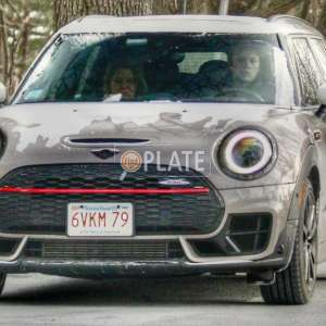 6VKM79 MA License Plate