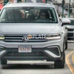3LXZ87 MA License Plate