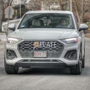 5CHY77 MA License Plate