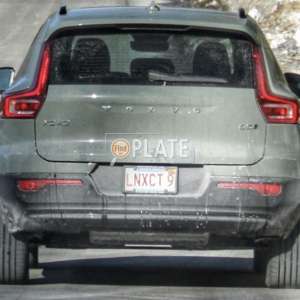LNXCT9 MA License Plate