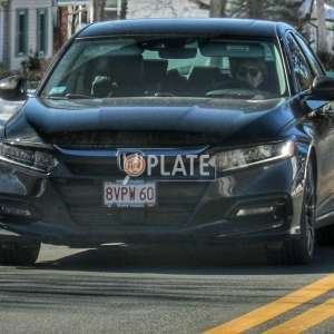 8VPW60 MA License Plate