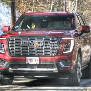 5YMX89 MA License Plate