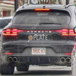 3RDC83 MA License Plate