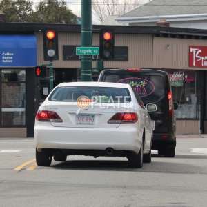 32CR90 MA License Plate