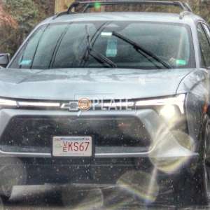 VEKS67 MA License Plate