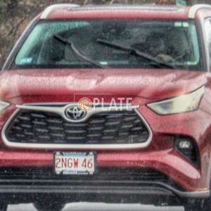 2NGW46 Distracted Driver in Lexington MA 3/22/2026