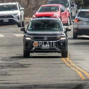 6EFC27 MA License Plate