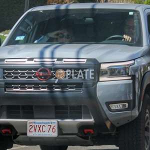2VXC76 MA License Plate