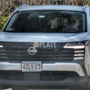 4ZLV23 MA License Plate