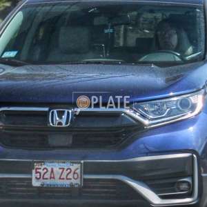 52AZ26 MA License Plate