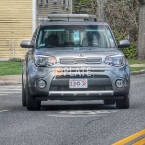 1JHX38 MA License Plate