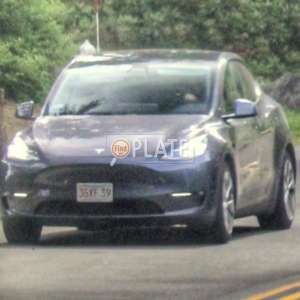 3GXF39 MA License Plate